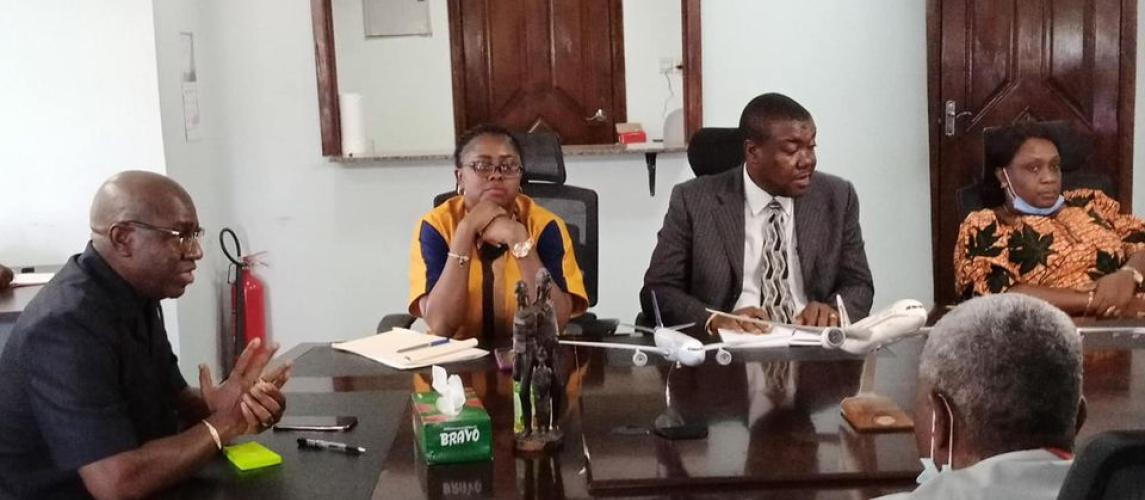 Director General Chief Moses Yarkpazuo Kollie (left) Meets With Senior Management Team.